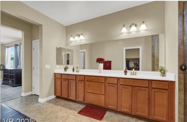 Building Photo - 4630 Summer Azure St