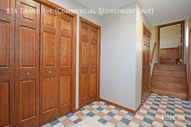 Building Photo - 814 Grand Ave