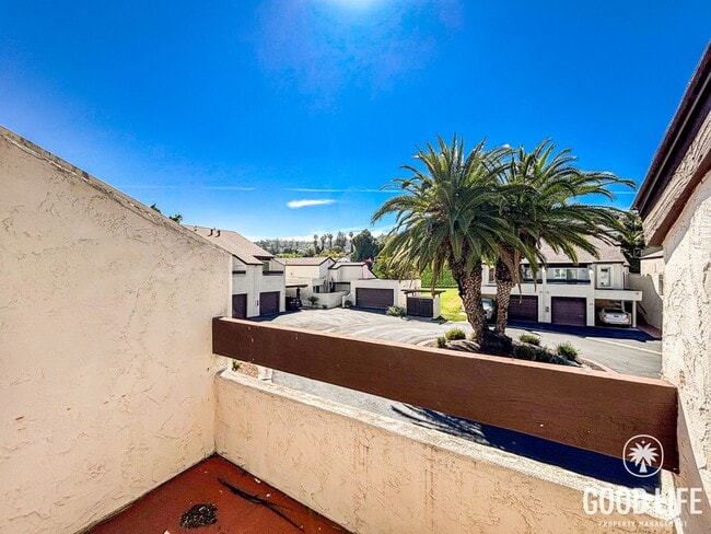 Building Photo - Stunning 3BD/2.5BA Townhouse in El Cajon W/ Central A/C, W/D, 2 Balconies, & Community Pool/Spa!