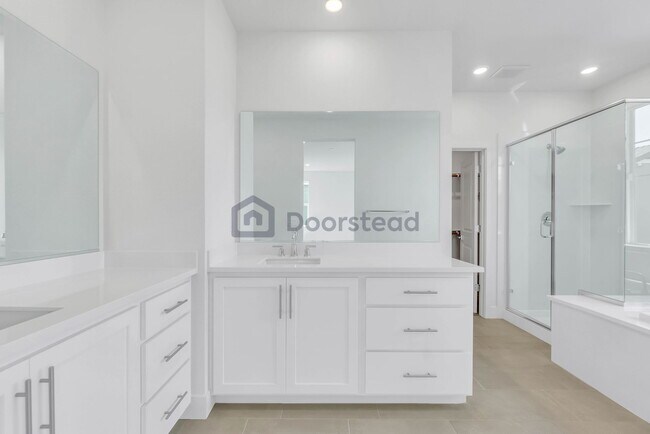 Building Photo - 7268 Wishwood Pl