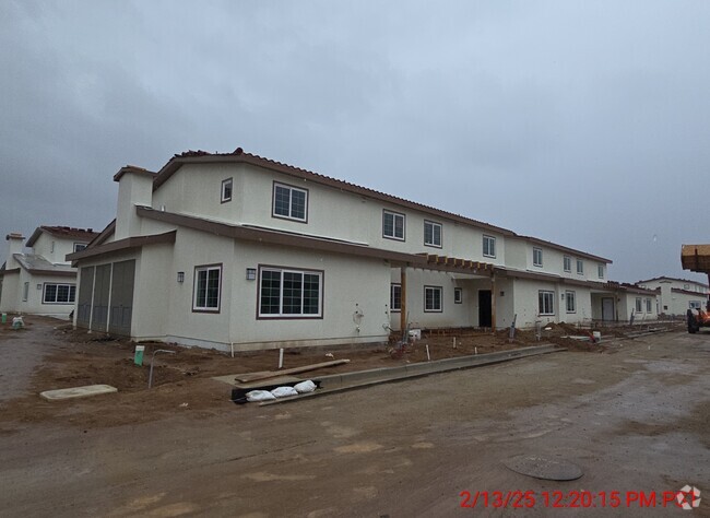 Building Photo - Juniper Valley Townhomes