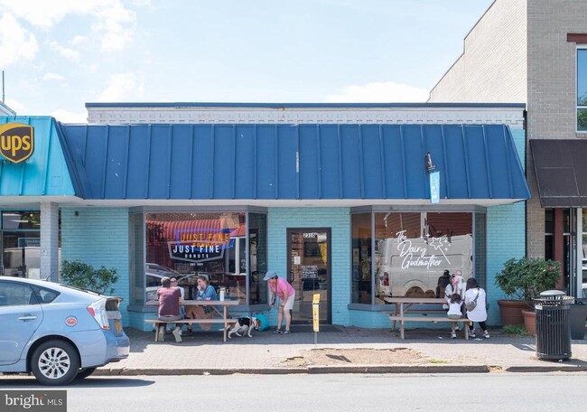 Building Photo - 340 Wesmond Dr