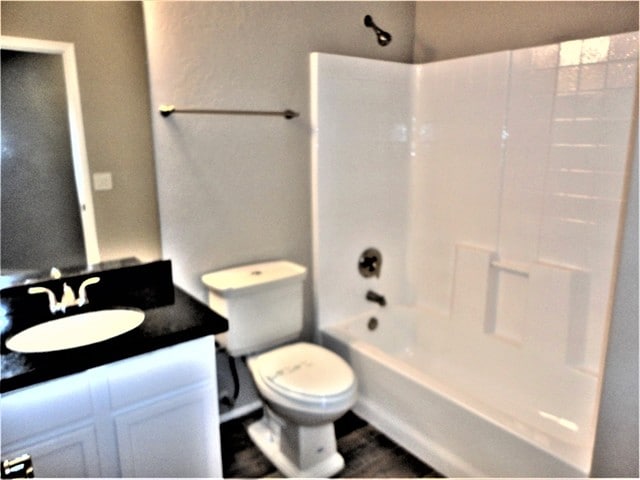 Building Photo - 4889 S Mosley Dr