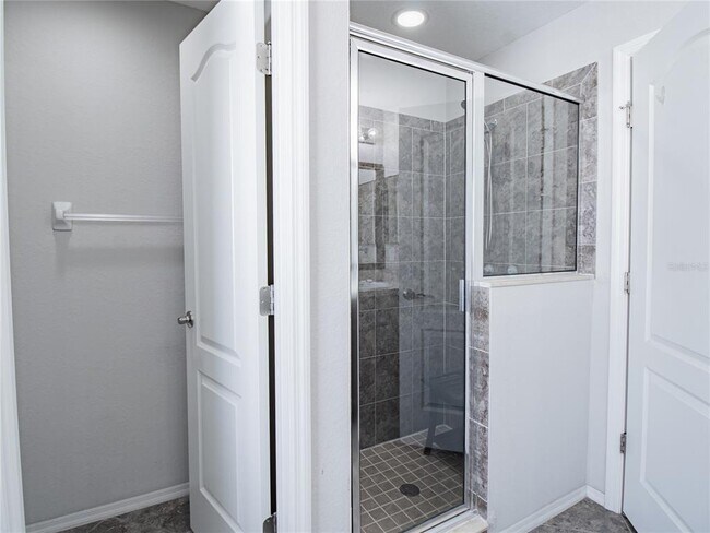 Building Photo - 2628 Sunset Cir