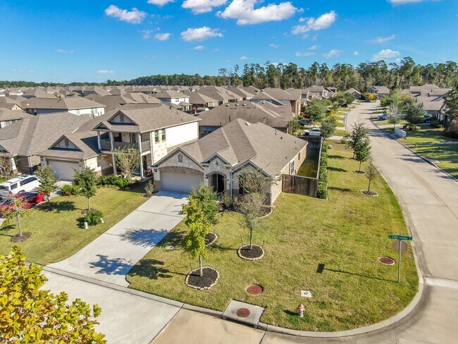 Building Photo - 2372 Old Stone Dr