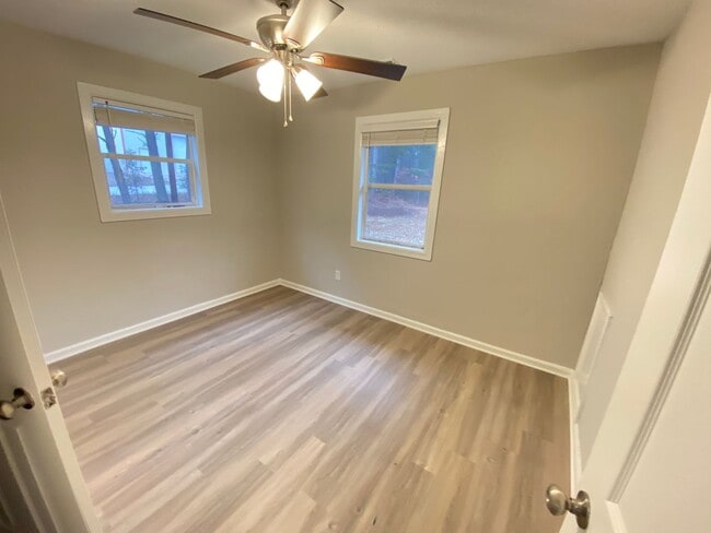Building Photo - Fully Renovated 3bd/1ba House in Troutman close to lake, downtown Troutman, and even closer to I85