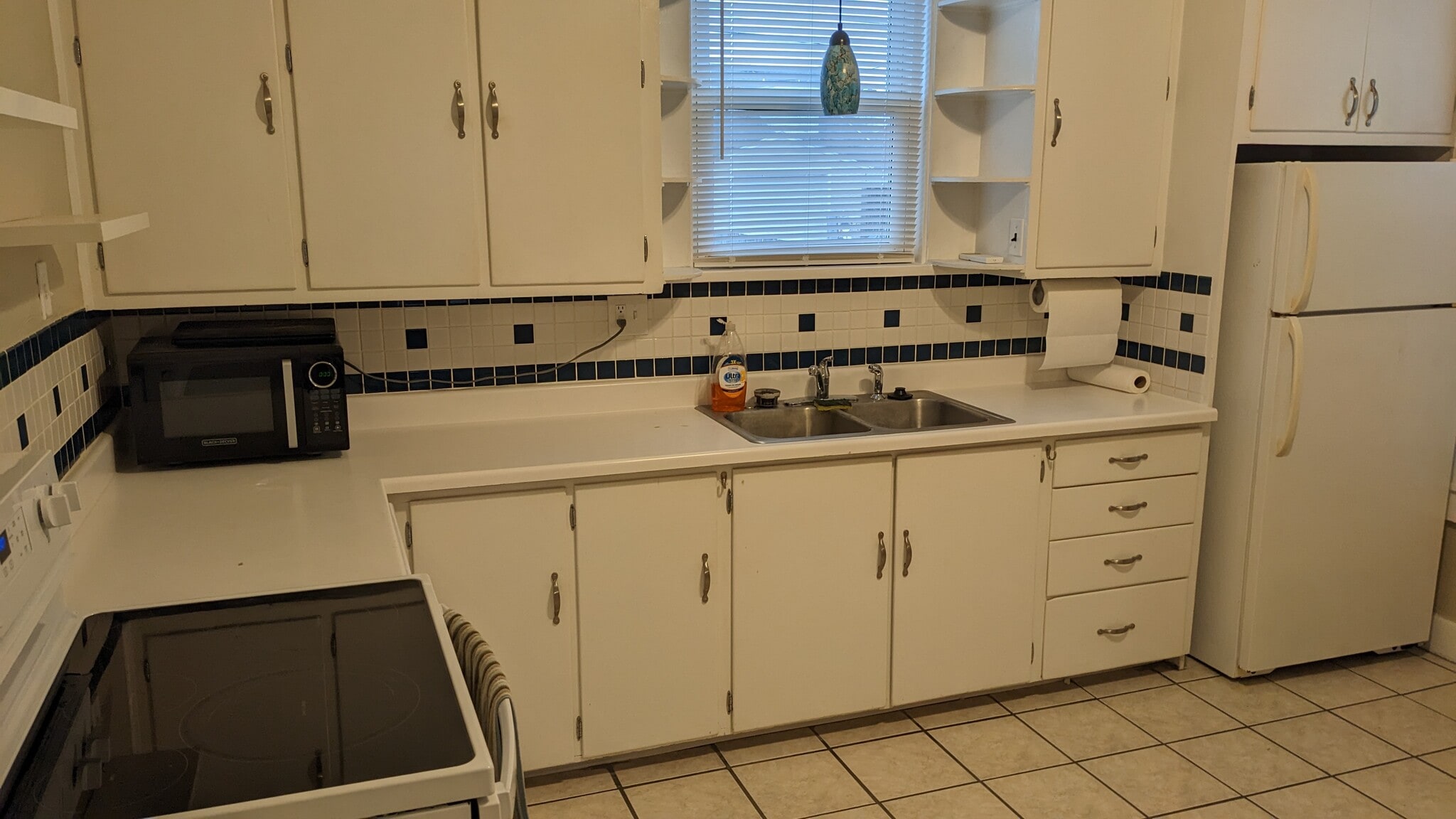 Building Photo - 542 Buckeye St