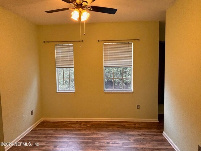 Building Photo - 10075 GATE N Pky