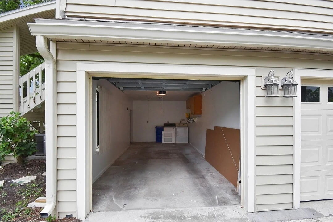 Building Photo - 101 Vista Lagoon Ct