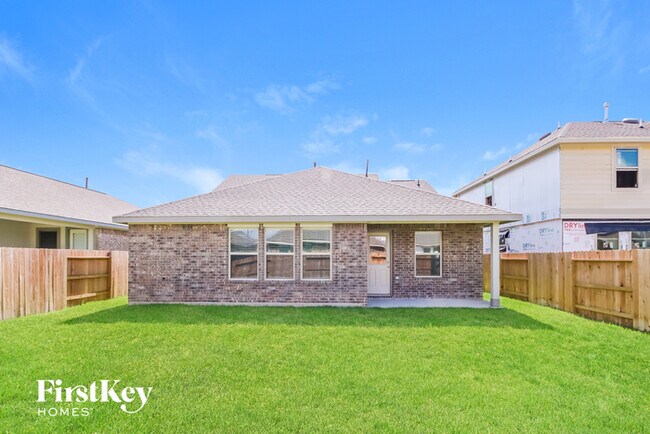 Building Photo - 15807 Kinord Ter Dr