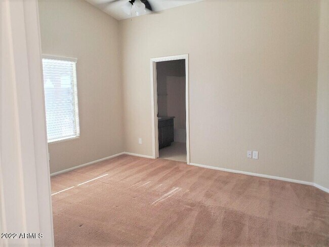 Building Photo - 29445 N Pyrite Ln