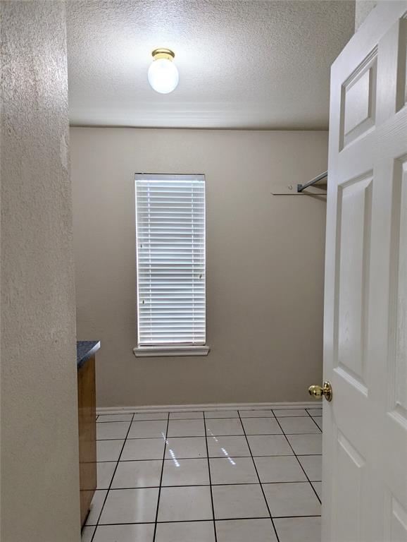 Building Photo - 2604 Southern Hills Dr