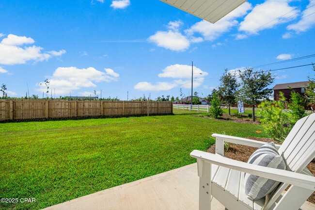 Building Photo - 1715 Jakes Dr