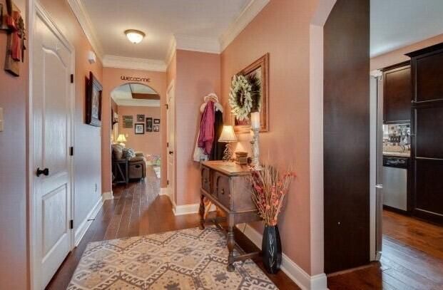 Building Photo - 8774 Crenshaw Dr