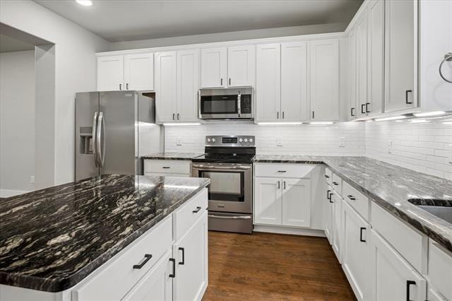 Building Photo - 1316 Palm Canyon Dr