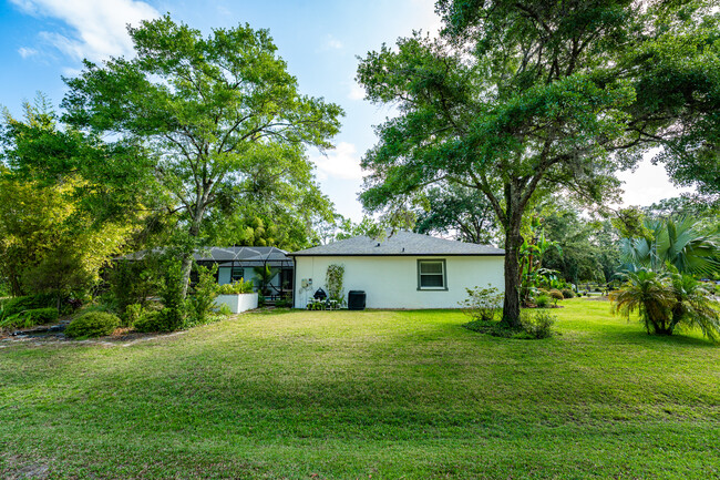 Building Photo - 27351 Golf Course Loop