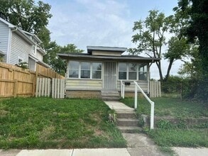 Building Photo - 1056 Olmstead Ave