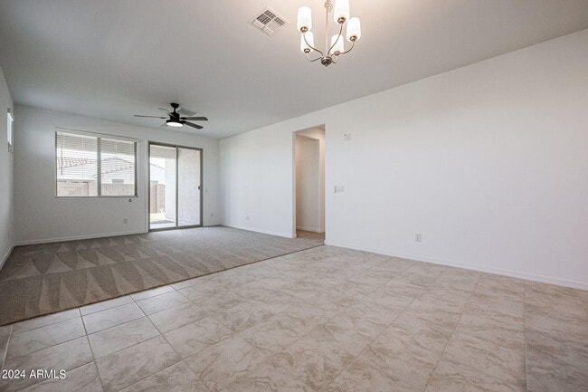 Building Photo - 8907 W Colter St