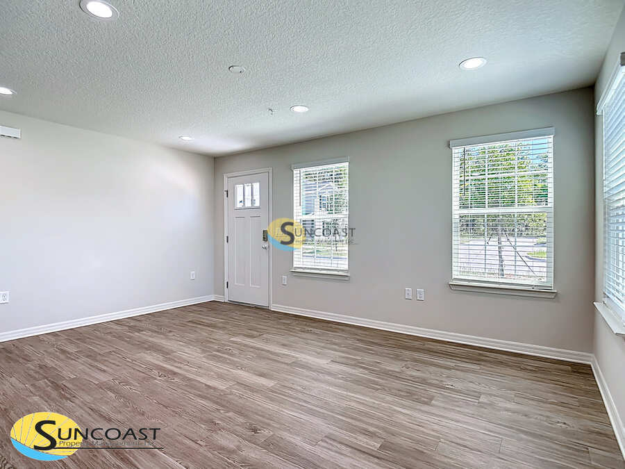 Building Photo - 3821 SW 43rd Ct