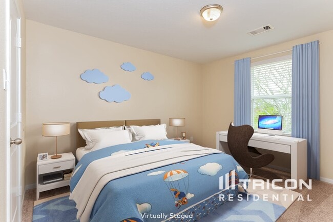 Building Photo - 301 Summer Horse Dr