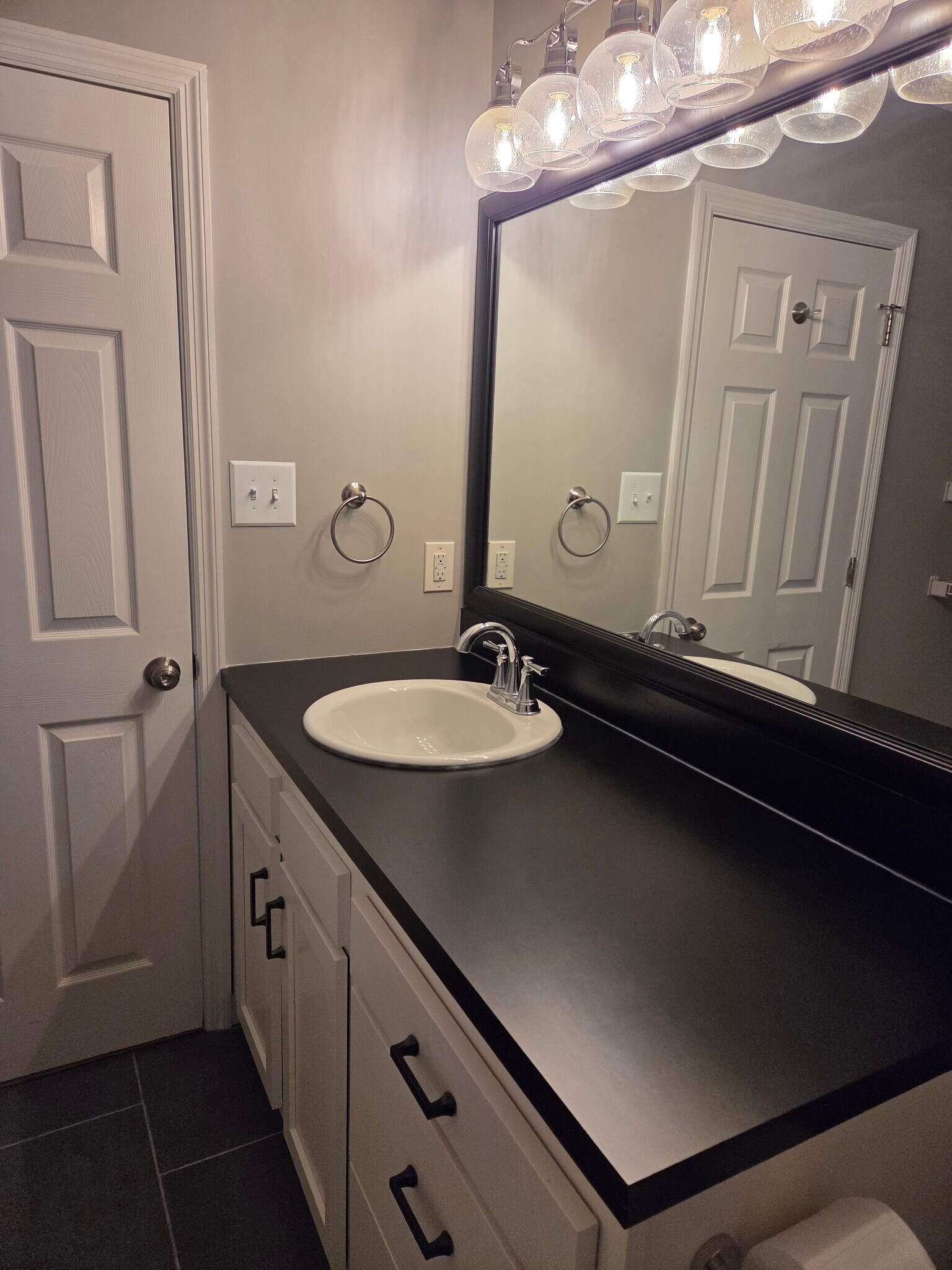 Building Photo - 8022 Intervale Way