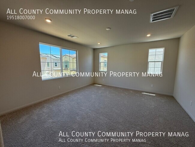 Building Photo - 26604 Ashley Rd