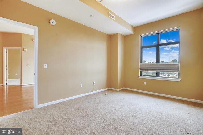 Building Photo - 2720 S Arlington Mill Dr