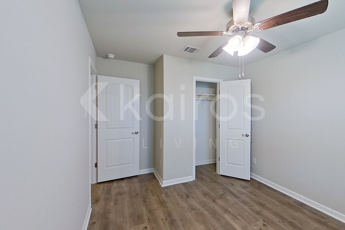 Building Photo - 118 ORTHELLO COURT