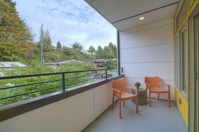 Building Photo - 2311A 48th Ave SW