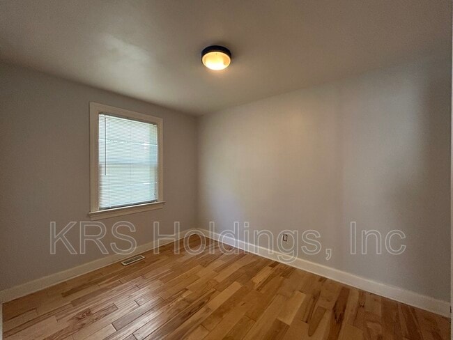 Building Photo - 9659 14th View St