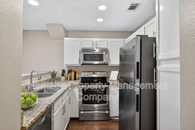 Building Photo - 4107 Medical Dr