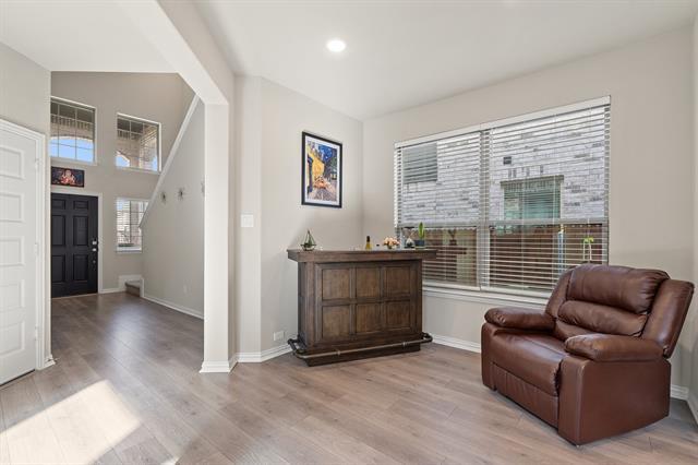 Building Photo - 3904 Ford Dr