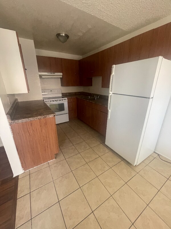 445 E Fort Lowell Rd 445 E Fort Lowell Rd Tucson AZ 85705 Apartment