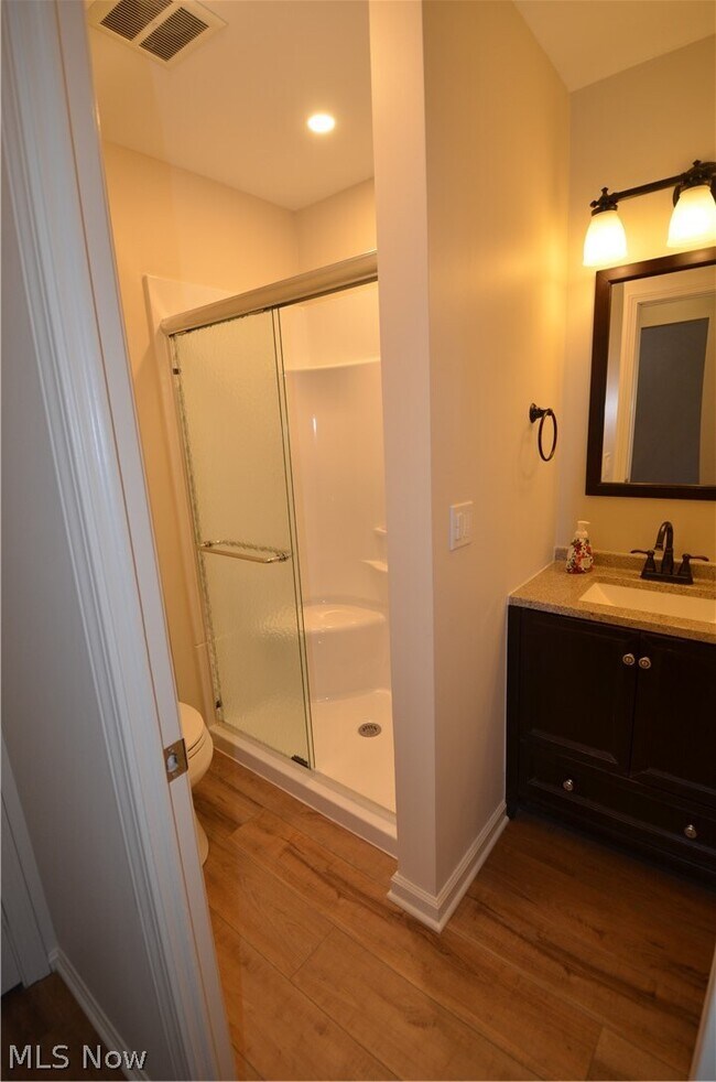 Building Photo - 6933 W Fitzwater Rd