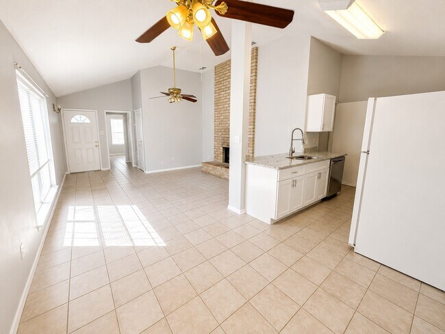 Building Photo - 3105 Oak Rock
