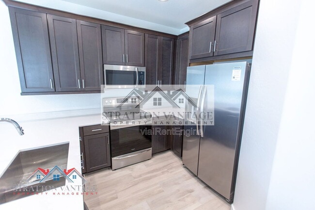 Building Photo - 4117 E Pinto Dr