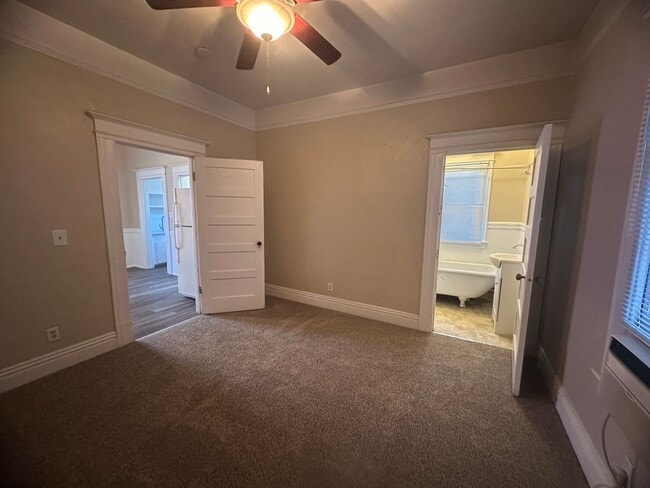 Building Photo - Updated 2 Bedroom with Office and Yard in the Heart of Midtown