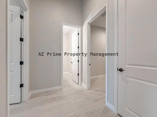 Building Photo - 20464 E Calle de Flores