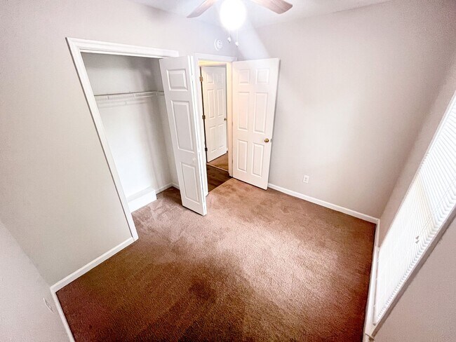 Building Photo - 3 bedroom, 2 bathroom ranch style home in Greensboro, NC