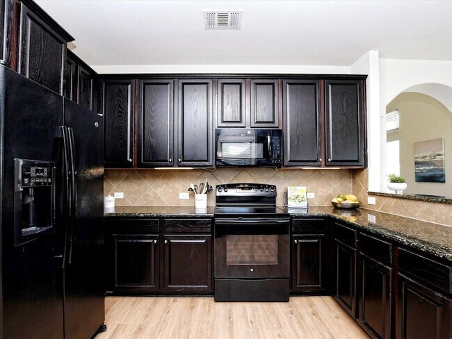 Building Photo - 316 Potters Peak Way