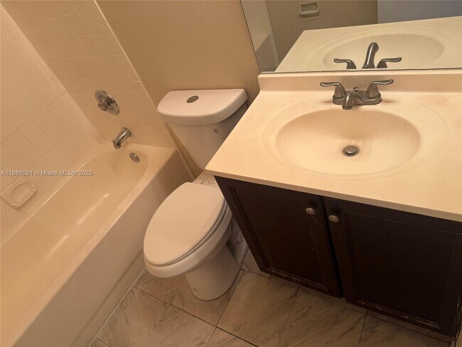 Building Photo - 4519 Treehouse Ln