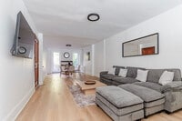 Building Photo - 209 1st Ave
