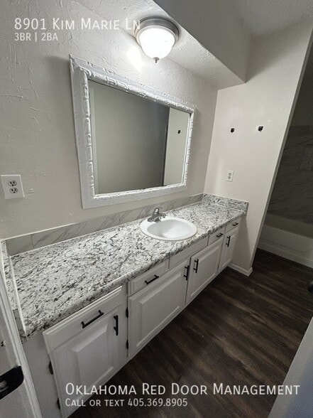 Building Photo - 8901 Kim Marie Ln