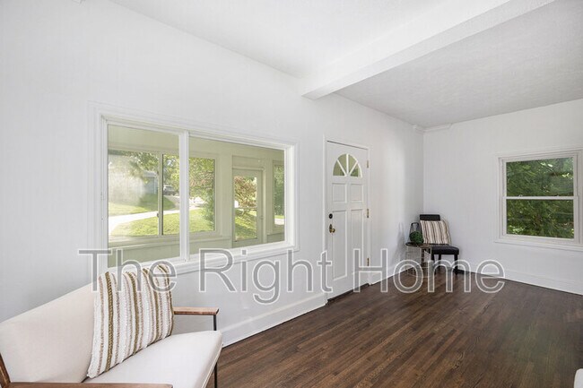 Building Photo - 3918 S 14th St