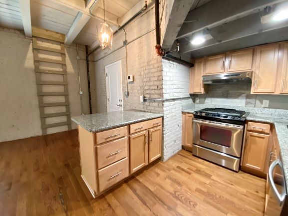 Kitchen - 1016 Jefferson St