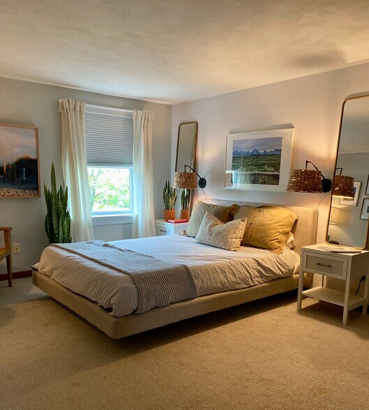 bedroom 1 - 45 Harding Ave