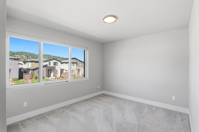 Building Photo - Modern Happy Valley Home with Designer Finishes & Spacious Open Layout