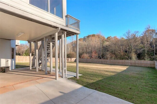 Building Photo - 1440 Chattahoochee Run Dr