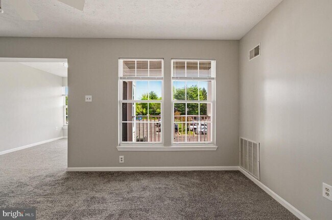 Building Photo - 662 Jupiter Hills Ct