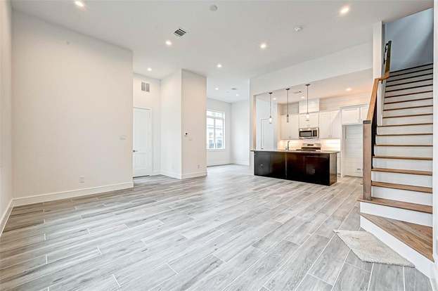 Building Photo - 8930 Spring Knoll Forest Dr